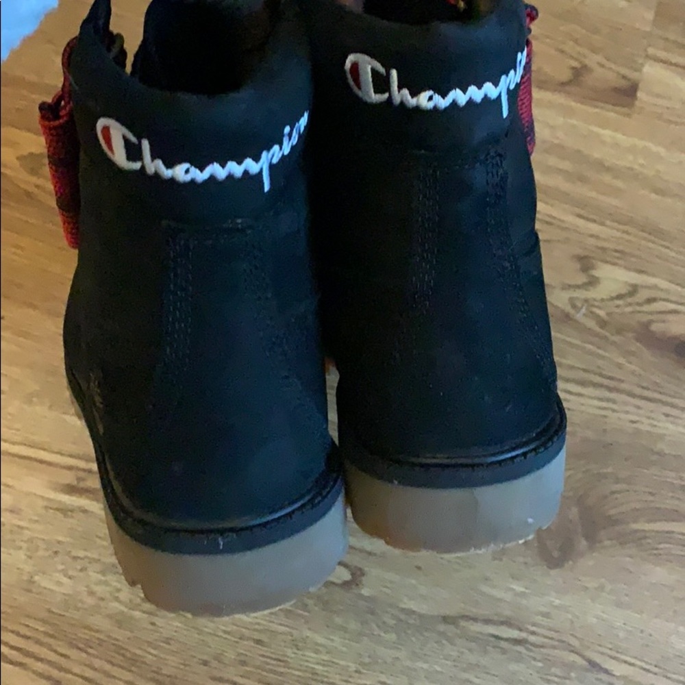 Champion Timberland boots size 6.5 boys.